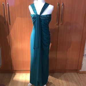 Badgely Mischka Evening Gown